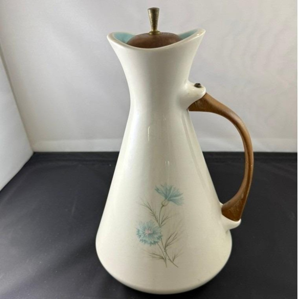 Taylor Smith & Taylor Boutonniere MCM Ceramic Pitcher with Wood Handle and Lid